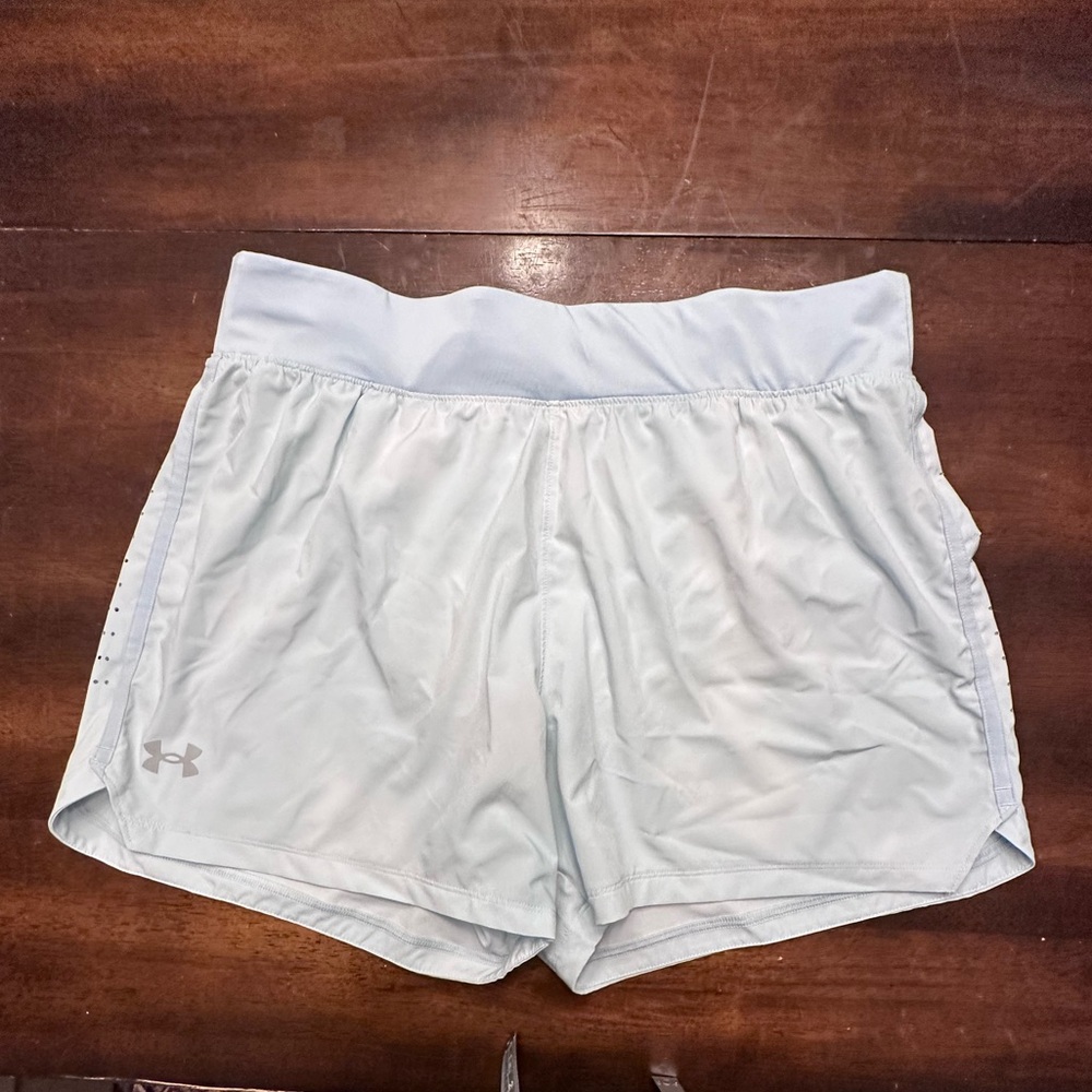 Men’s Under Armour light blue lined running shorts